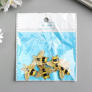 Декор для творчества пластик "Пчёлка с золотыми линиями" 2,6х3,1 см