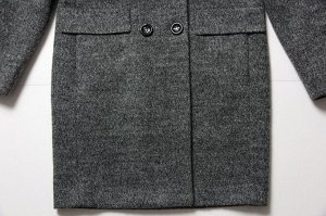 Пальто Классическое пальто из мягкой буклированной ткани-мечта каждой модницы. Огромным его преимуществом является практичность: ткань не мнется и на протяжении многих сезонов сохраняет насыщенность ц