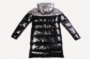Пальто Пальто зимнее, синтепух(синтетический пух). Удобное пальто прямого силуэта привлекает к себе внимание сочетанием лакированной ткани и ткани с серебристым напылением, что придает необыкновенно с