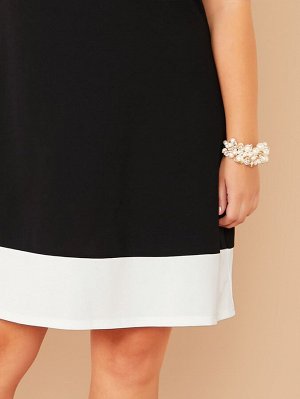 Черное Платье  С Белой Полосой Plus Size
