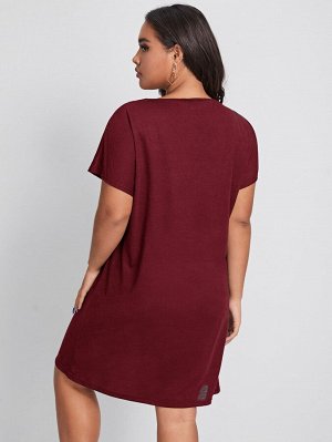 Платье-футболка Plus Size с v-образным воротником