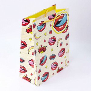 Подарочный пакет(M) &quot;Sticker Kiss&quot;, yellow