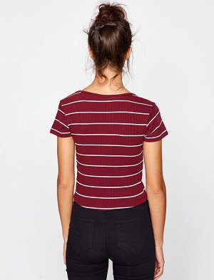 Футболка Material:

64% Polyester, 30% Viscose, 6% Elastane

Model Size Information:

Height: 175 cm, Breast: 81, Waist: 60, Hip: 88
Model Size: S