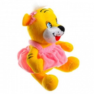 Мягкая игрушка «Тигрица в платье», 17 см