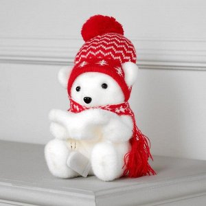 Светодиодная фигура «Медвежонок в шапке» 10x18x10 см, флок, батарейки CR2032x2 (не в комплекте), свечение тёплое белое