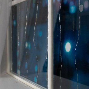 Гирлянда «Занавес» 1 ? 1 м роса, IP20, серебристая нить, 100 LED, свечение белое, 12 В