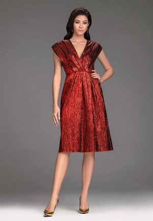 Платье из ламе, цвет красный