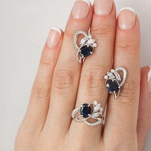 Серебряное кольцо с фианитом синего цвета 330