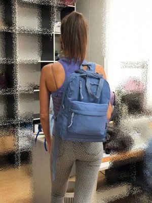 Рюкзак Sapfir A4 из износостойкой ткани дымчатло-голубого цвета.