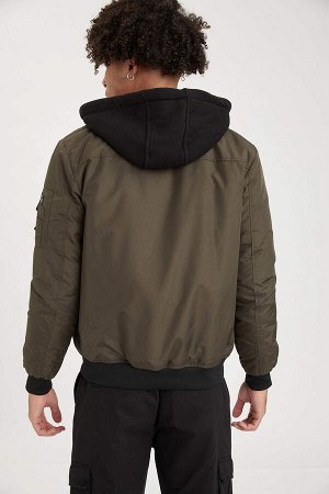 Куртка-бомбер Slim Fit с капюшоном со съемным капюшоном и термоизоляцией Warmtech