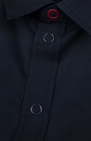 Сорочка Состав: 65% хлопок, 32% полиэстер, 3% эластан
Цвет: тёмно-синий
Год: 2021
Рубашка тёмно-синего цвета с длинным рукавом на кнопках.
Классический отложной воротник.