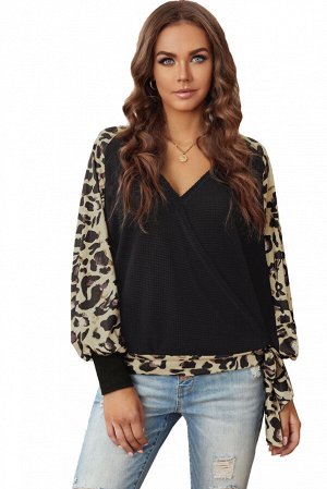 Черный пуловер-свитшот с V-образным вырезом с запахом и леопардовыми вставками