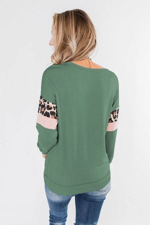 Зеленая блуза с длинными рукавами с леопардовыми вставками