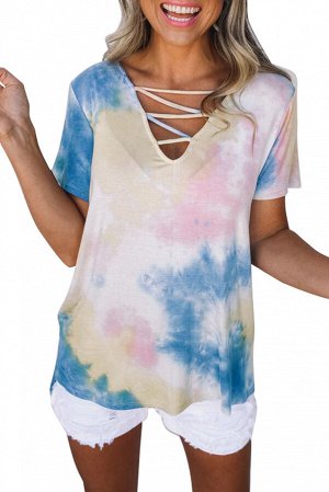 Разноцветная блуза с красочным принтом и V-образным клетчатым вырезом
