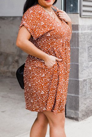 Оранжевое мини-платье плюс сайз с V-образным вырезом и леопардовым принтом