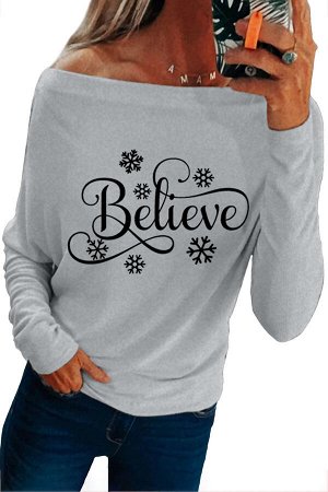 Серый пуловер с открытыми плечами и надписью: Believe