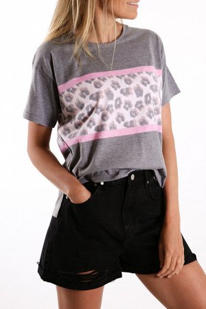 Серая футболка с розовыми вставками и леопардовым принтом