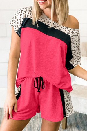Розовый пижамный комплект с леопардовыми вставками: футболка с открытым плечом + шорты