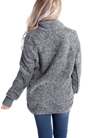 Серый флисовый пуловер со "стегаными" вставками и асимметричным воротом