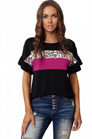 Черная футболка с розовой полосой и леопардовым принтом на груди