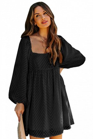 Черное платье беби-долл в рубчик с пышными рукавами и квадратным вырезом