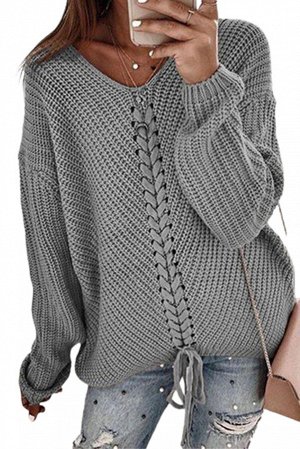 Серый вязаный свитер со шнуровкой и V-образным вырезом
