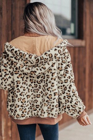 Бежевая плюшевая куртка с леопардовым принтом