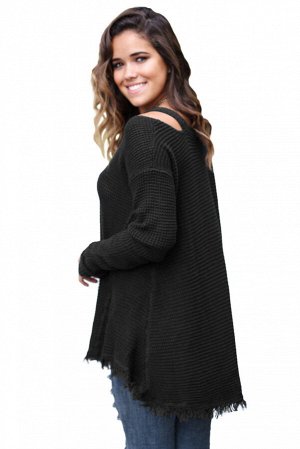 Черный свитер с V-образным вырезом и бахромой понизу