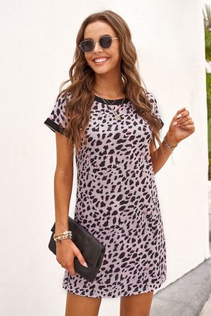 Розовое платье-футболка с леопардовым принтом