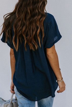 Темно-синяя асимметричная блуза с V-образным вырезом на пуговицах и короткими рукавами