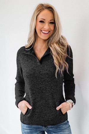 Черный свитшот-пуловер с отложным воротником на кнопках и карманами