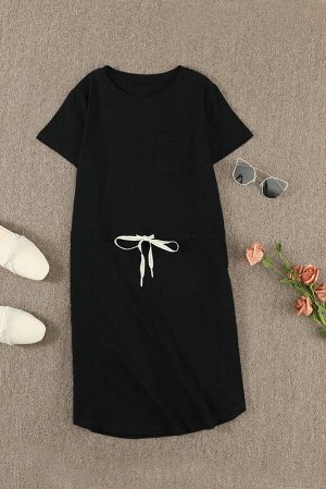 Черное платье футболка с нагрудным кармашком и эластичным поясом на шнуровке