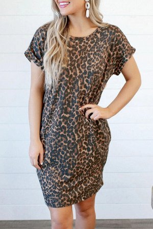 Леопардовое платье-футболка с открытой спиной и карманами