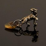 Брелок-талисман &quot;Тигр&quot;, металл, янтарь