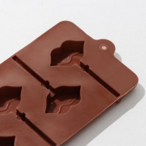 Форма силиконовая для леденцов Доляна «Поцелуй», 24x9,4x1,5 см, 6 ячеек (4x2,4 см), с палочками, цвет коричневый