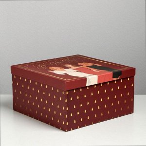 Коробка подарочная «Новогодний», 28.2 ? 28.2 ? 15 см