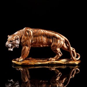 Статуэтка "Тигр рычащий", золотистая, 44х14х21 см, В АССОРТИМЕНТЕ