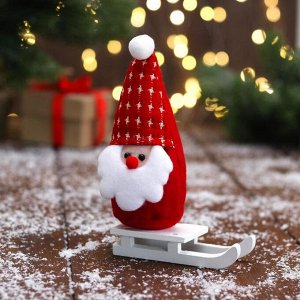 Игрушка мягкая «Дед Мороз на санках» звёзды, 5x13 см, красный