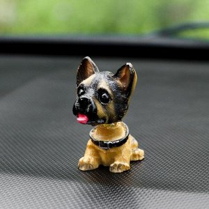 Собака на панель авто, качающая головой, СП22