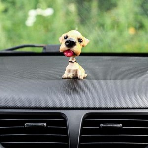 Собака на панель авто, качающая головой, СП12