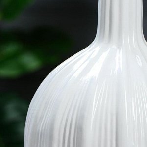 Ваза керамика настольная "Кипер", цвет белый, 30 см