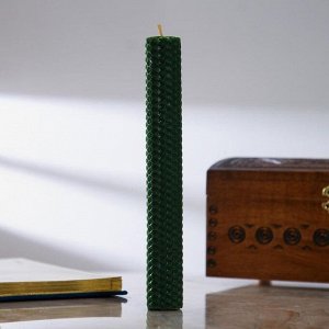 Свеча из зелёной вощины с базиликом «Искра удачи», 2,3?20 см