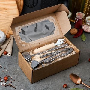 TAS-PROM Подарочный набор кухонных принадлежностей &quot;Ретро&quot;, 4 предмета: орехокол, чесночница, молоток, нож 71