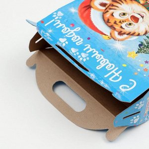 Подарочная коробка "Тигр у ёлочки", 25 х 19,2 х 8 см