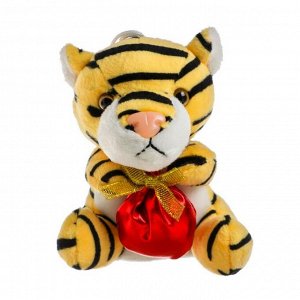 Мягкая игрушка «Тигр с подарком», 11 см, на присоске, цвета МИКС