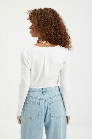 Боди %65 Polyester %30 Viskon %5 Elastan