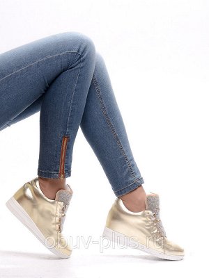 Кроссовки Страна производитель: Китай
Полнота обуви: Тип «F» или «Fx»
Материал верха: Натуральная кожа
Цвет: Золотистый
Материал подкладки: Натуральная кожа
Стиль: Молодежный
Форма мыска/носка: Закруг