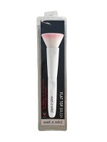 Wet n Wild Кисть Для Нанесения Макияжа Blister Ж Товар Ec792a flat top brush