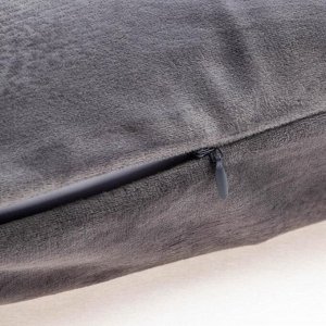 Чехол на подушку с кисточками Этель цвет серый, 45х45 см, 100% п/э, велюр