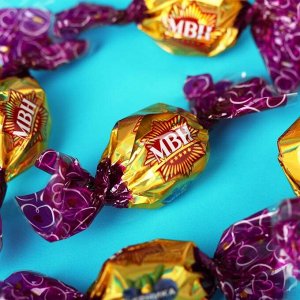 Шоколадные конфеты со взрывной карамелью «С новым годом», вкус: черника, 200 г.